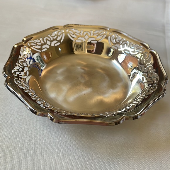 Ikora Germany EP Brass Dish silver plated three footed - Picture 9 of 9
